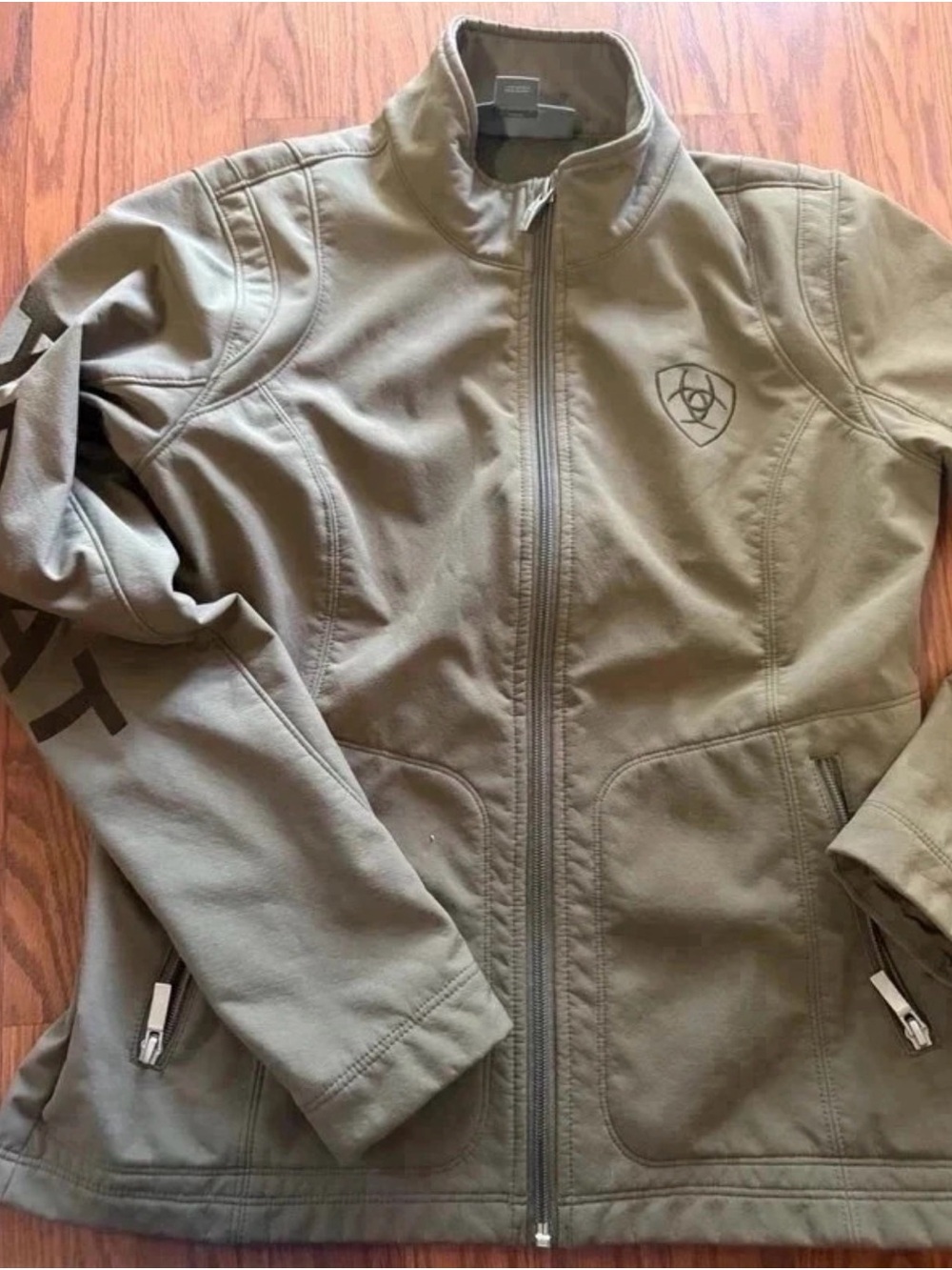 Ariat womens New Team Softshell Full-Zip Jacket color Relic size M